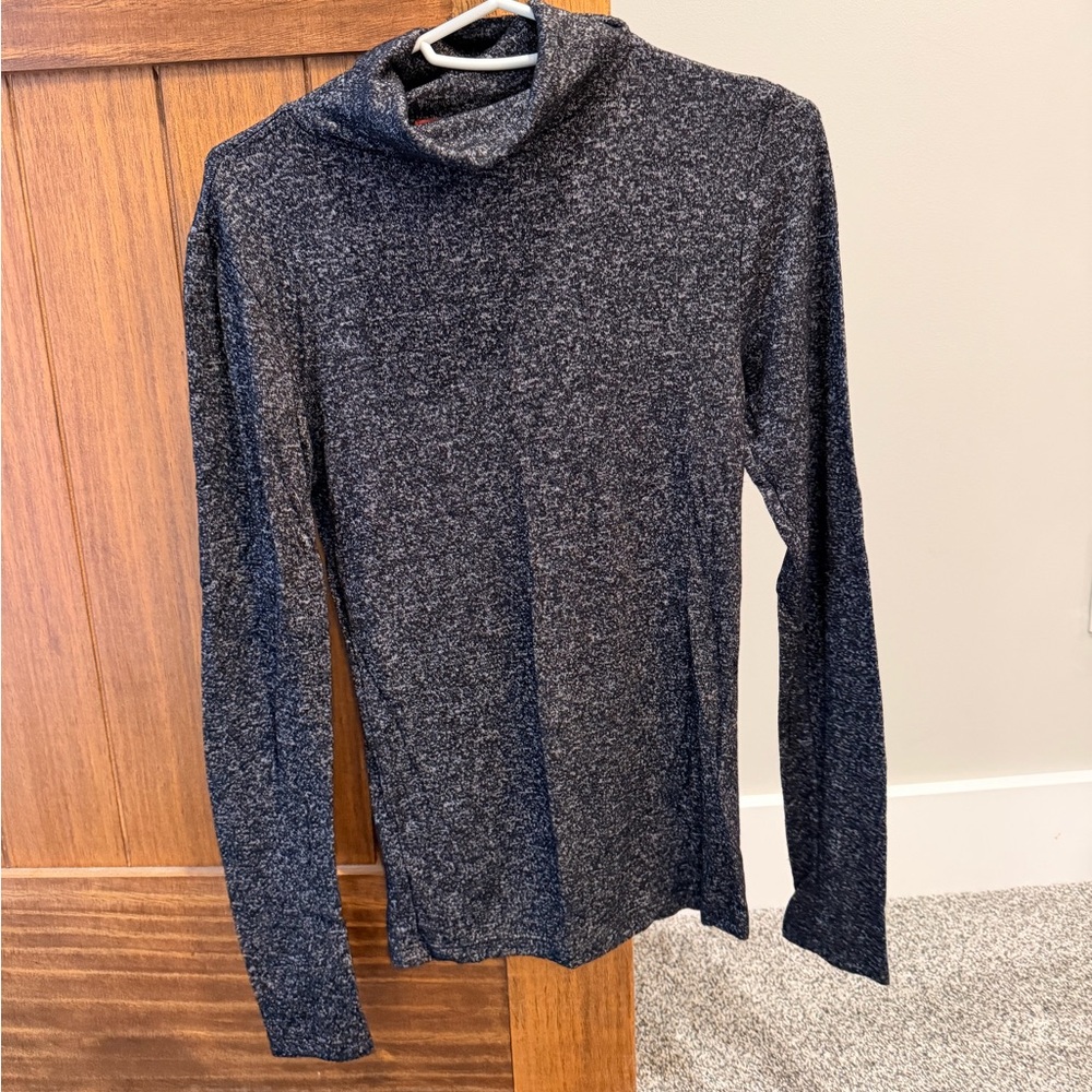 Red by BKE Heathered Black Long Sleeve Women's Turtleneck Top Size XS